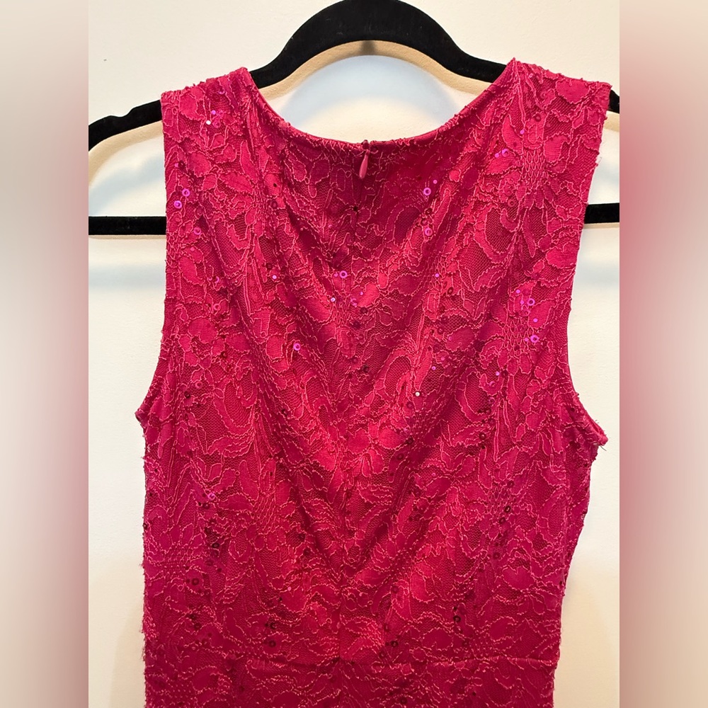 NWT Candalite Fuchsia Lace Sequence Gown - Size M - Picture 10 of 16